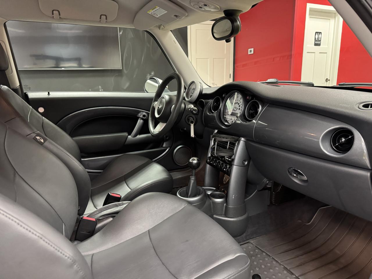 MINI Cooper Hardtop 2dr Cpe S 2005