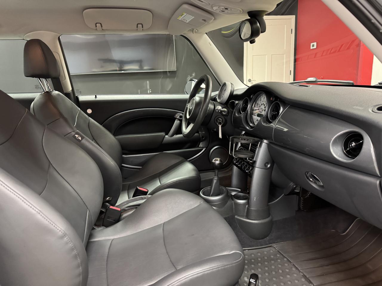 MINI Cooper Hardtop 2dr Cpe S 2005