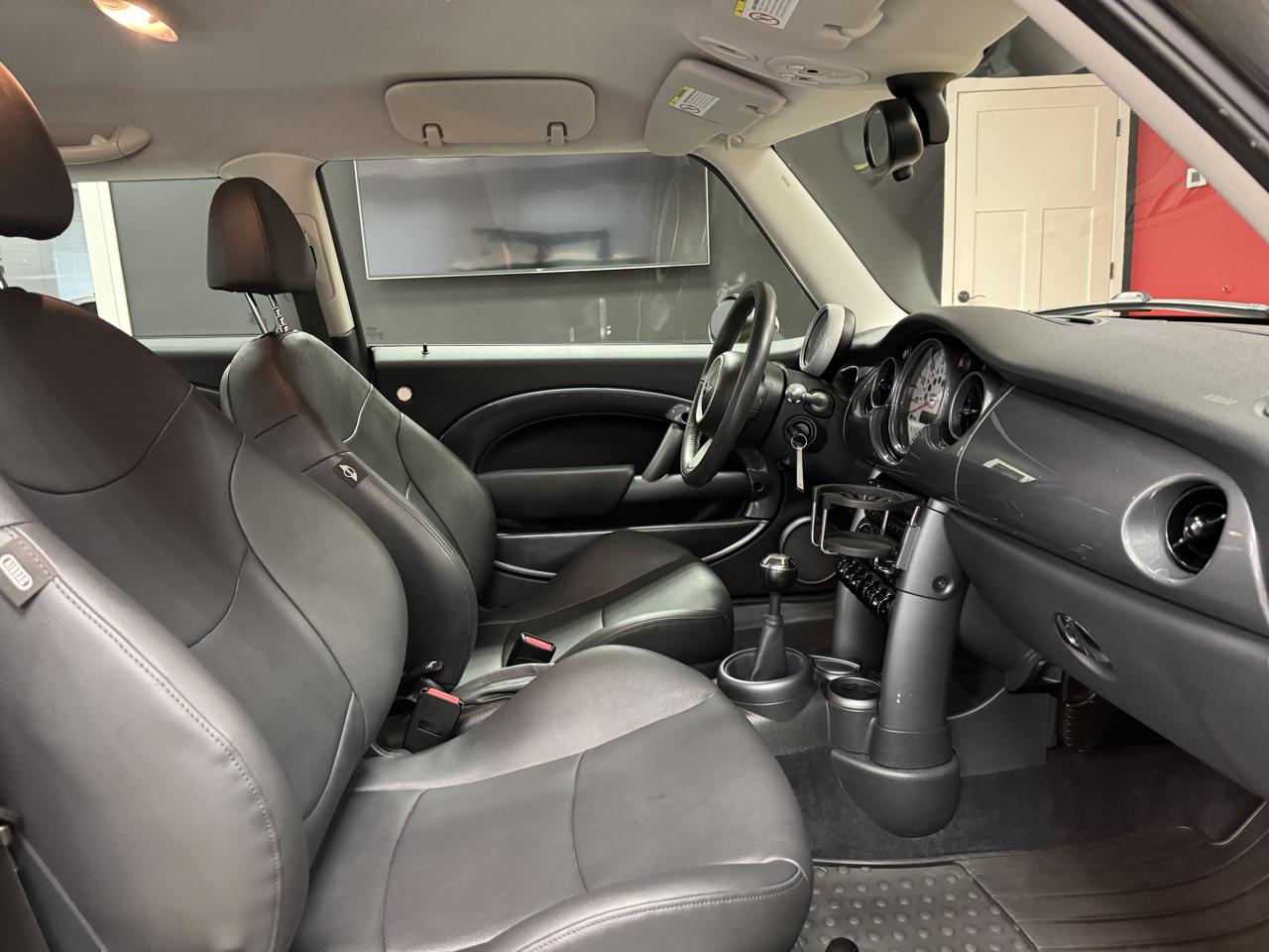 MINI Cooper Hardtop 2dr Cpe S 2005