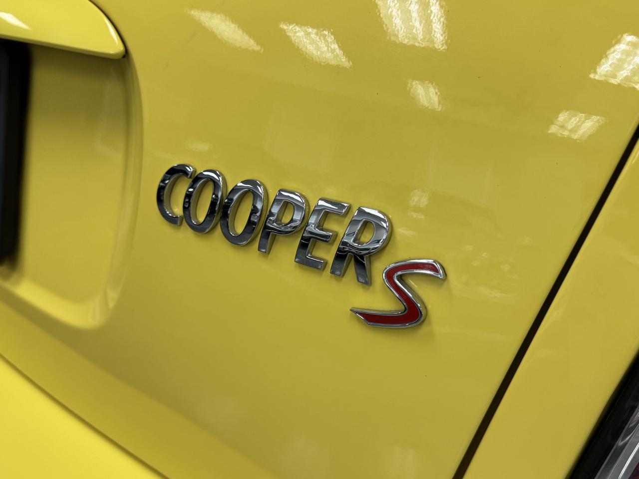 MINI Cooper Hardtop 2dr Cpe S 2005