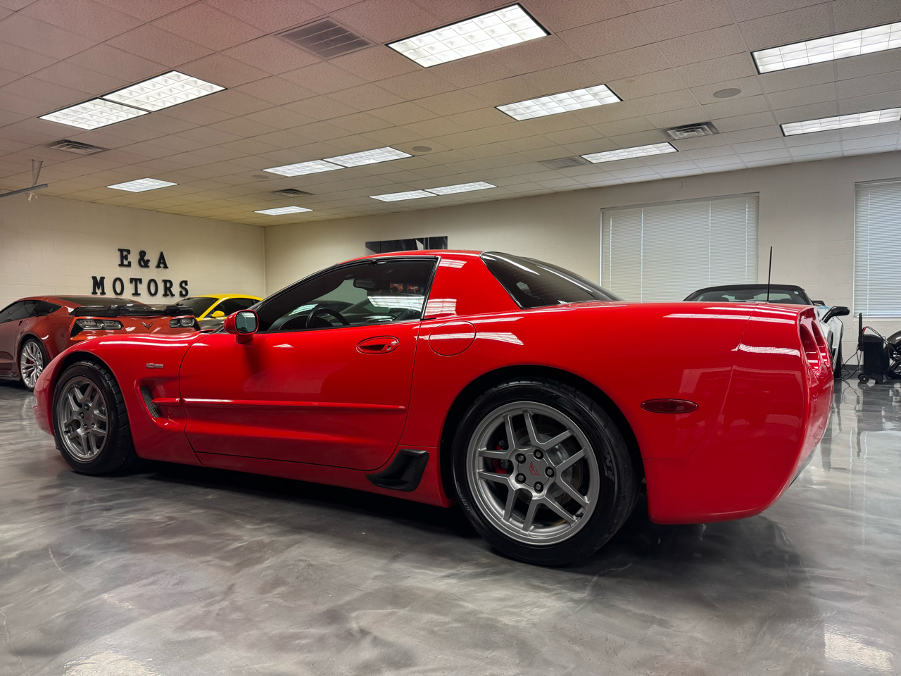 Chevrolet Corvette  2003