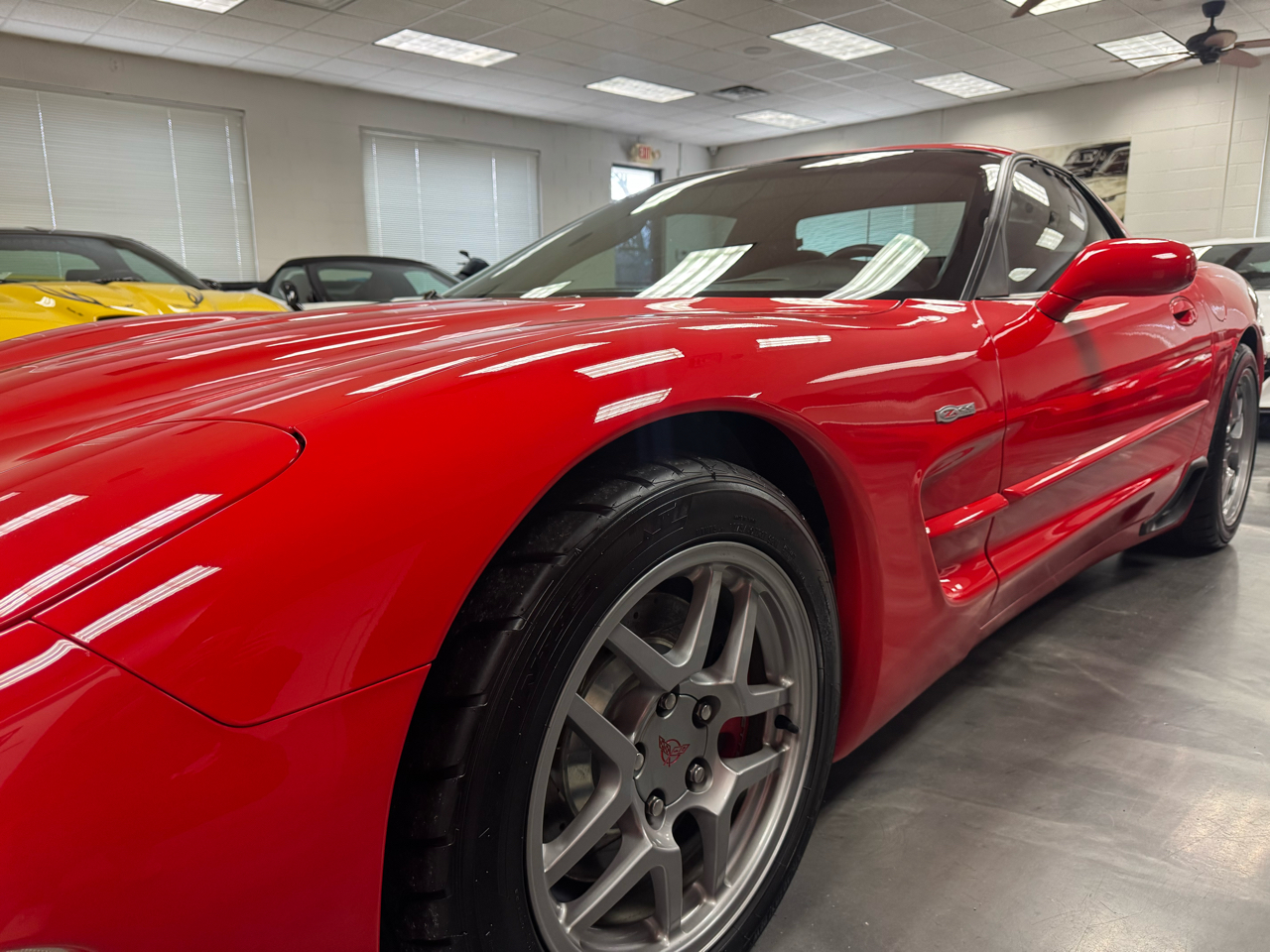 Chevrolet Corvette  2003