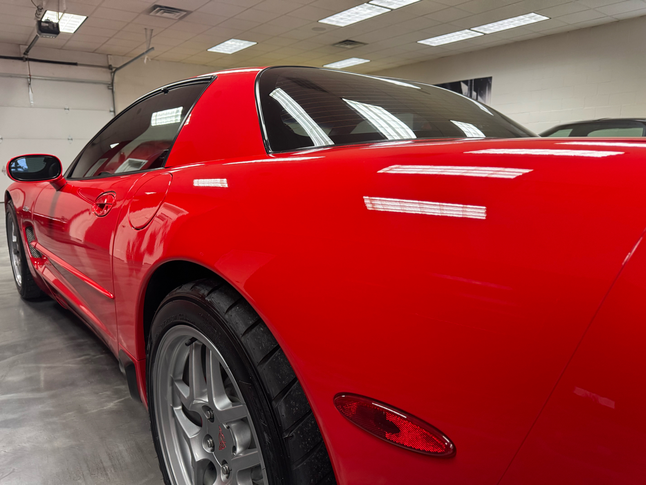 Chevrolet Corvette  2003