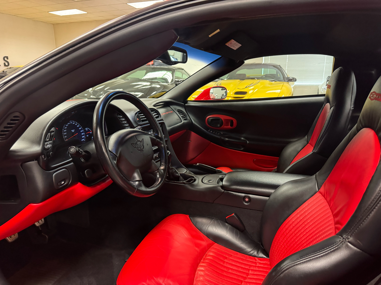 Chevrolet Corvette  2003