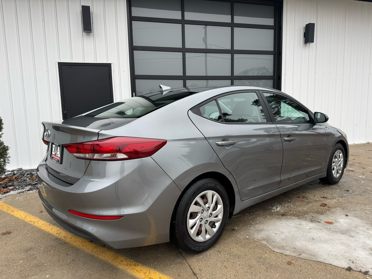 Hyundai Elantra  2017