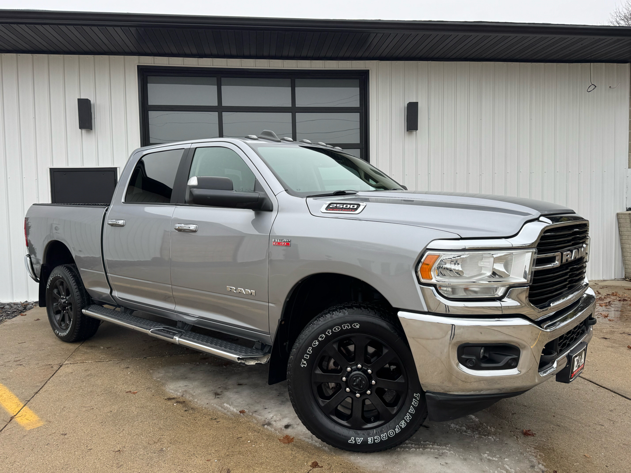 RAM 2500 Big Horn 4x4 Crew Cab 6'4" Box 2019
