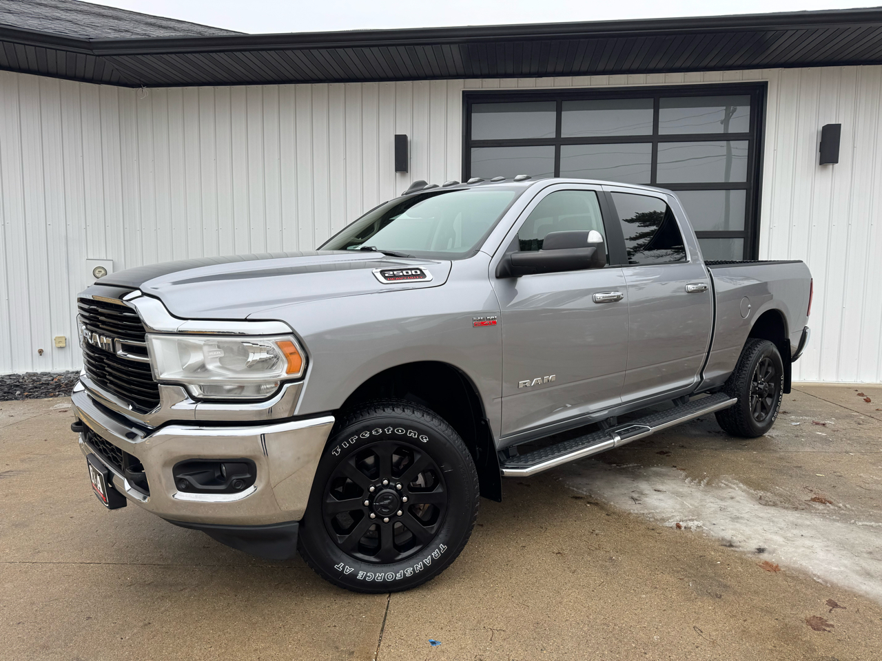 RAM 2500 Big Horn 4x4 Crew Cab 6'4" Box 2019