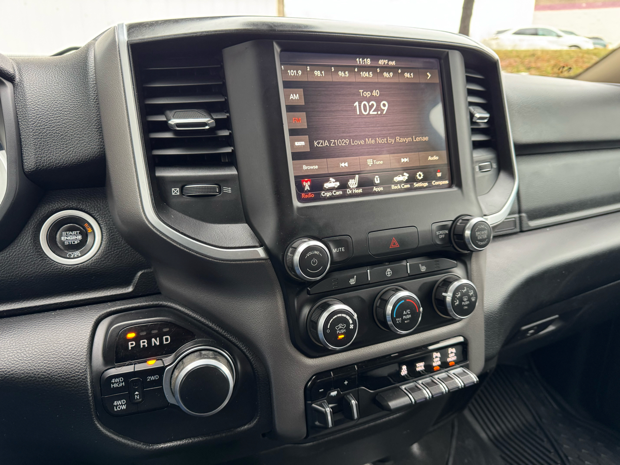 RAM 2500 Big Horn 4x4 Crew Cab 6'4" Box 2019