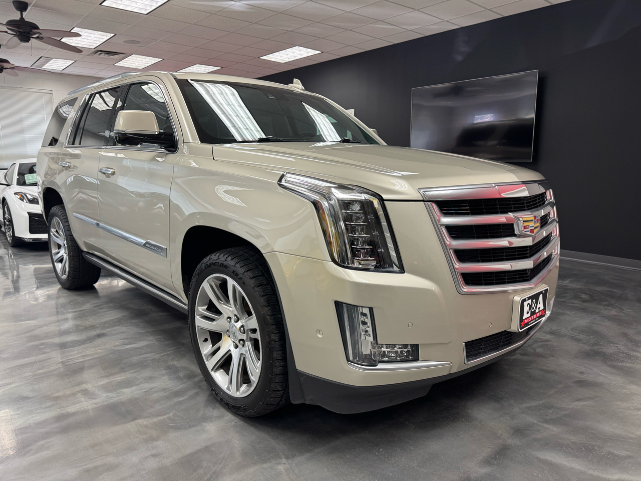Cadillac Escalade  2017