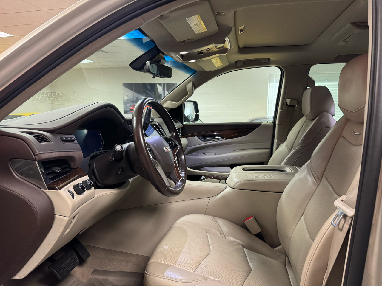 Cadillac Escalade  2017