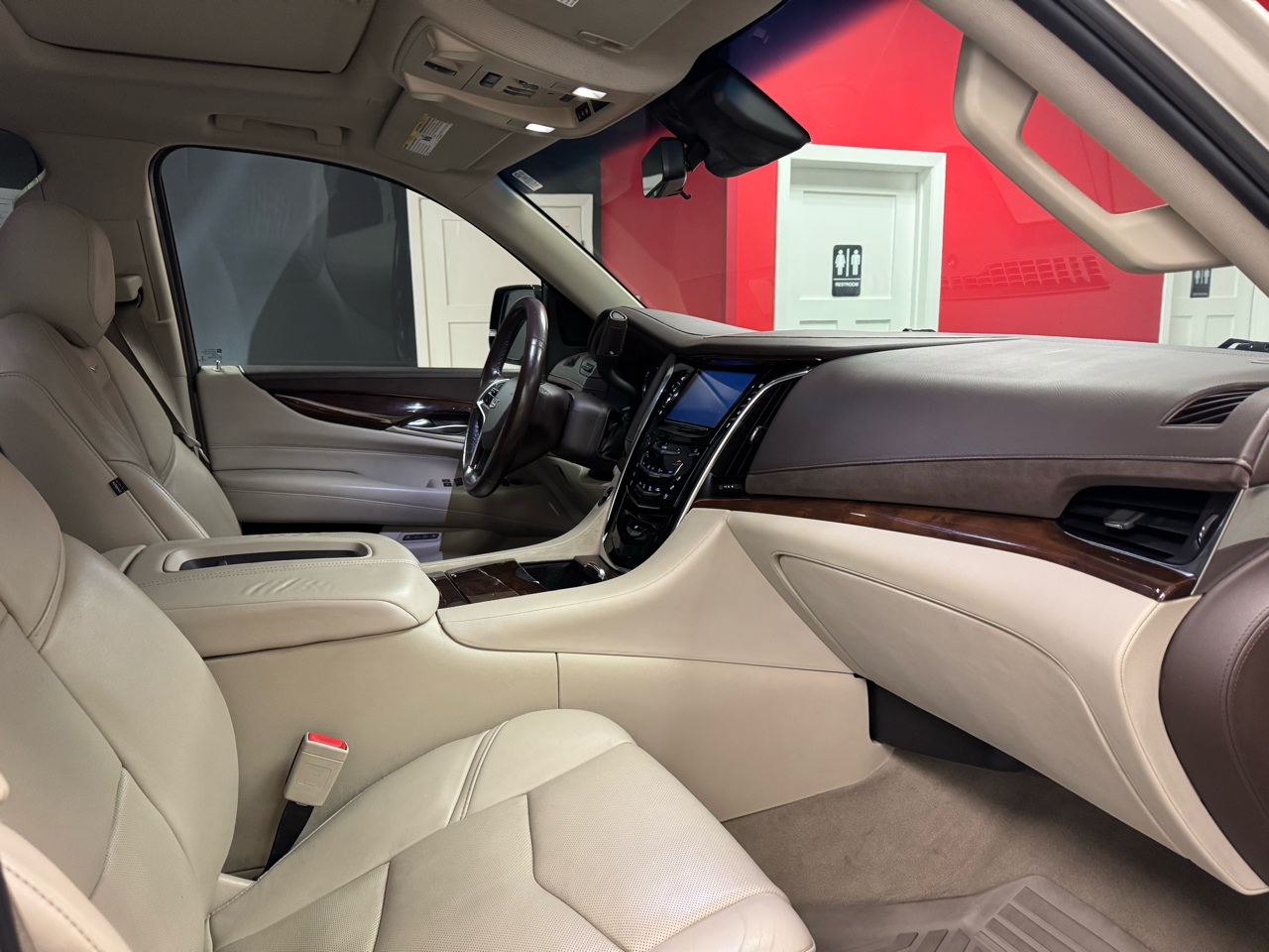 Cadillac Escalade  2017