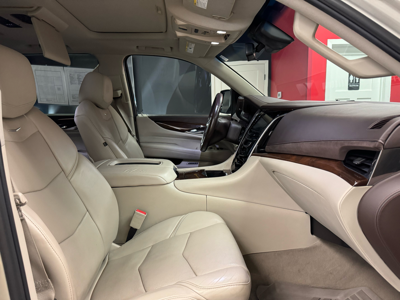 Cadillac Escalade  2017