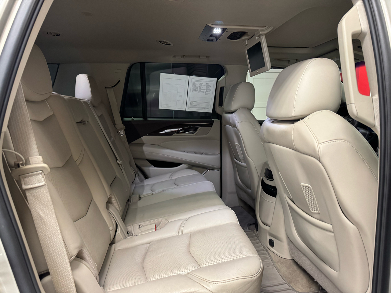 Cadillac Escalade  2017