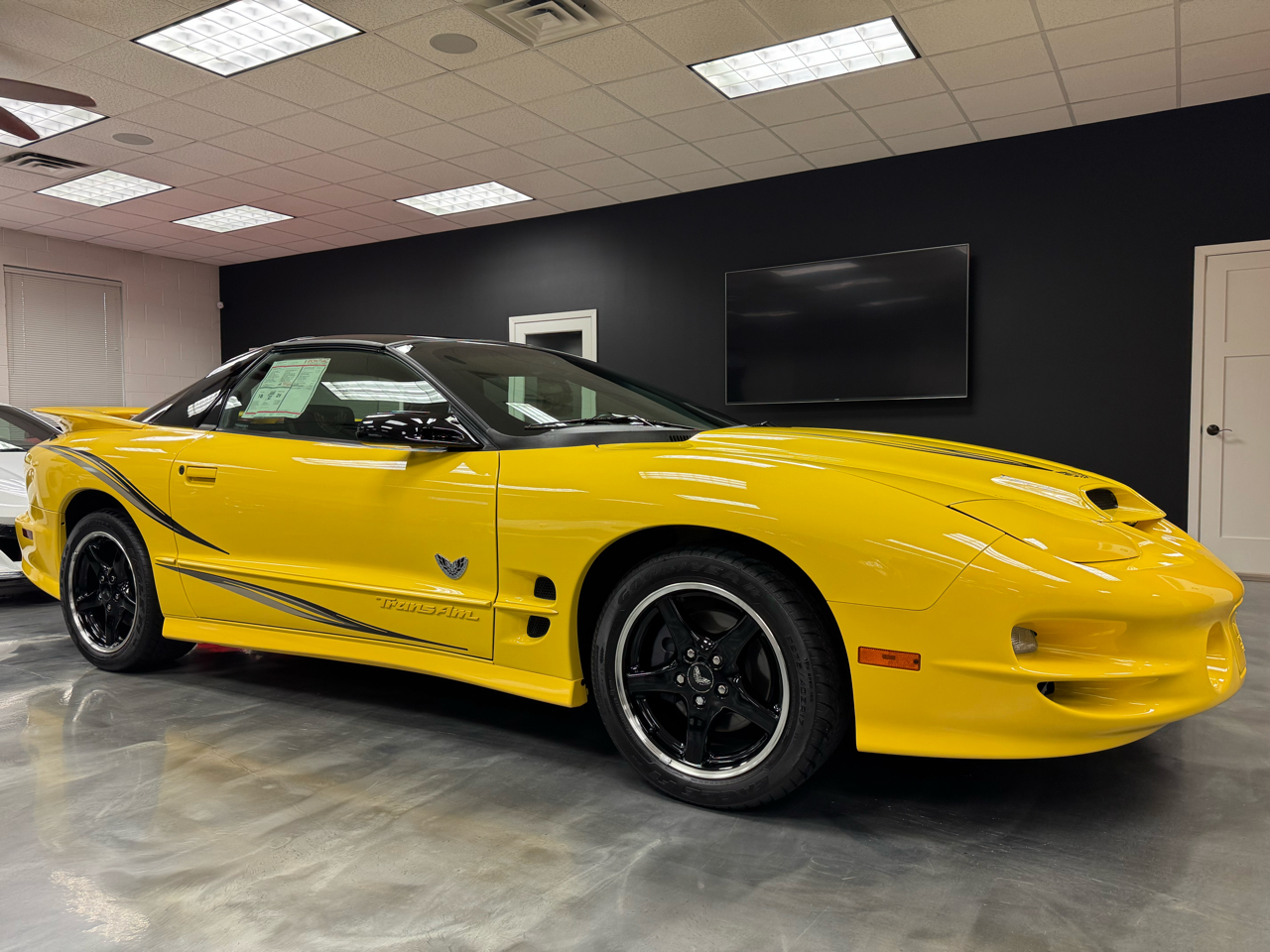 Pontiac Firebird  2002