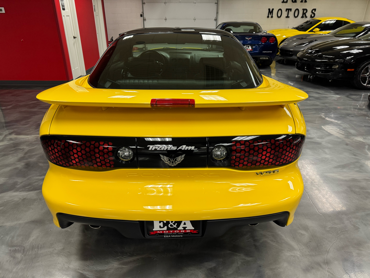 Pontiac Firebird  2002