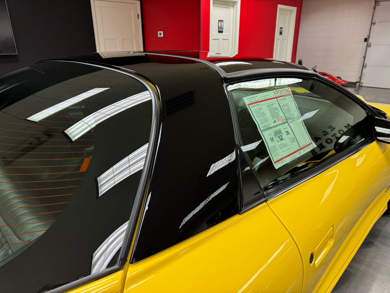 Pontiac Firebird  2002