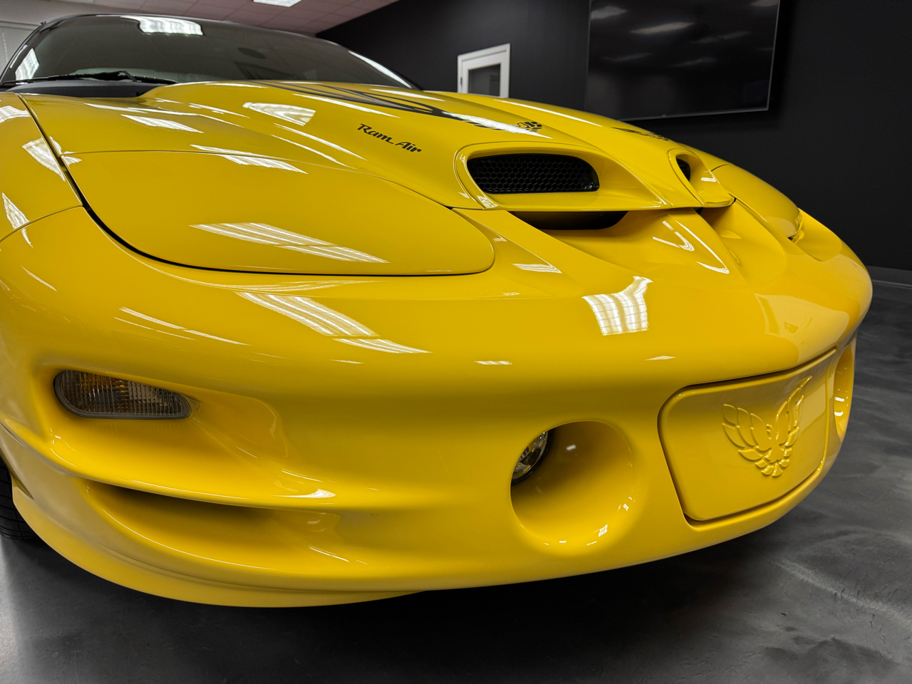 Pontiac Firebird  2002