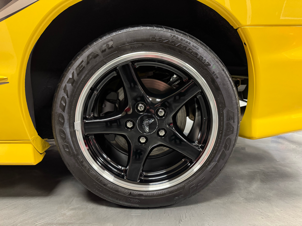 Pontiac Firebird  2002