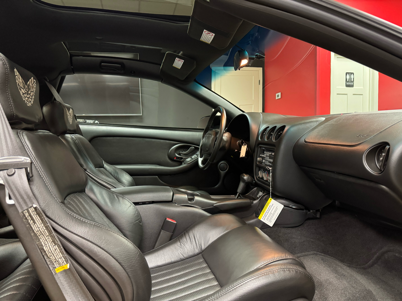 Pontiac Firebird  2002