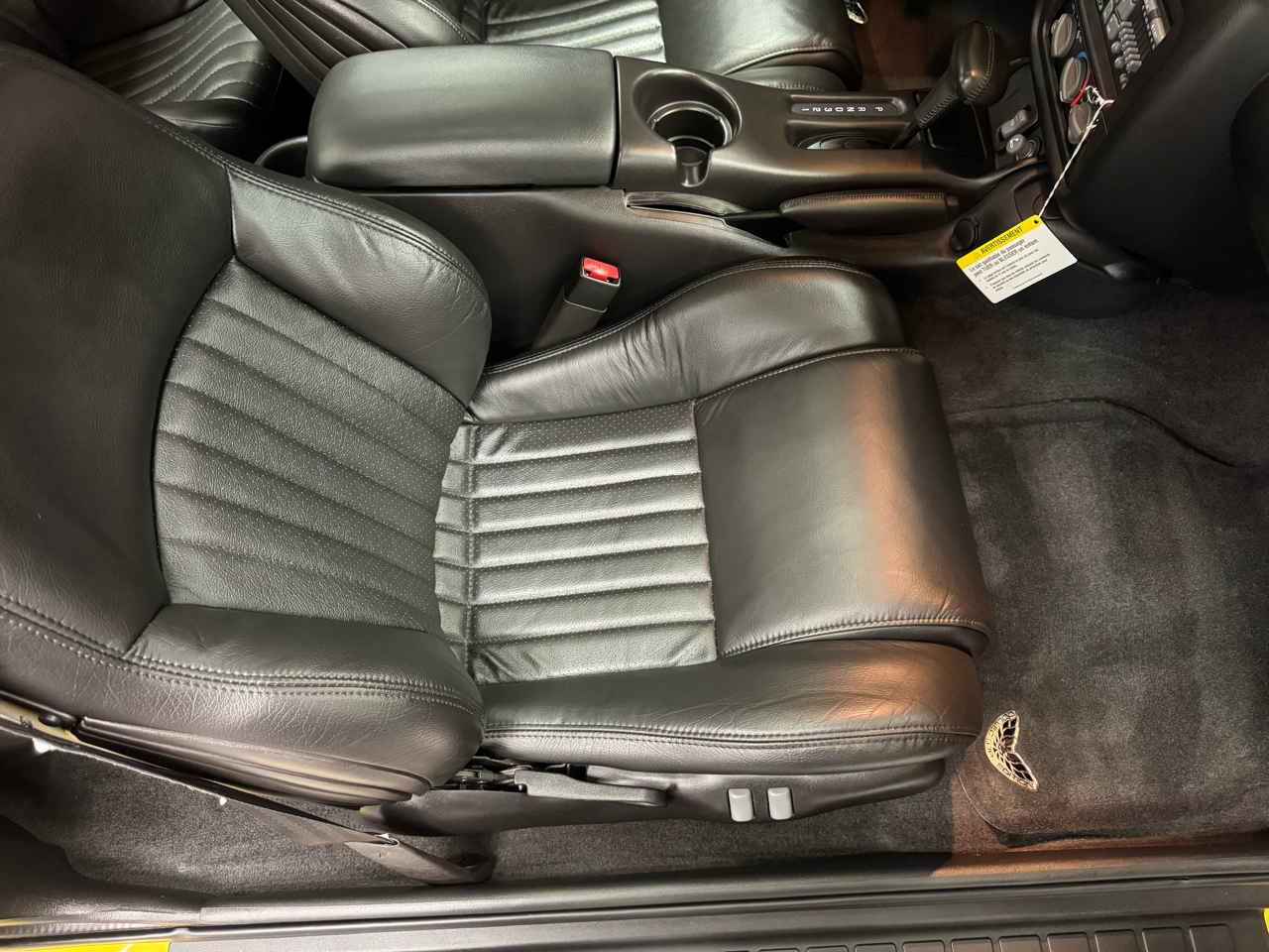 Pontiac Firebird  2002