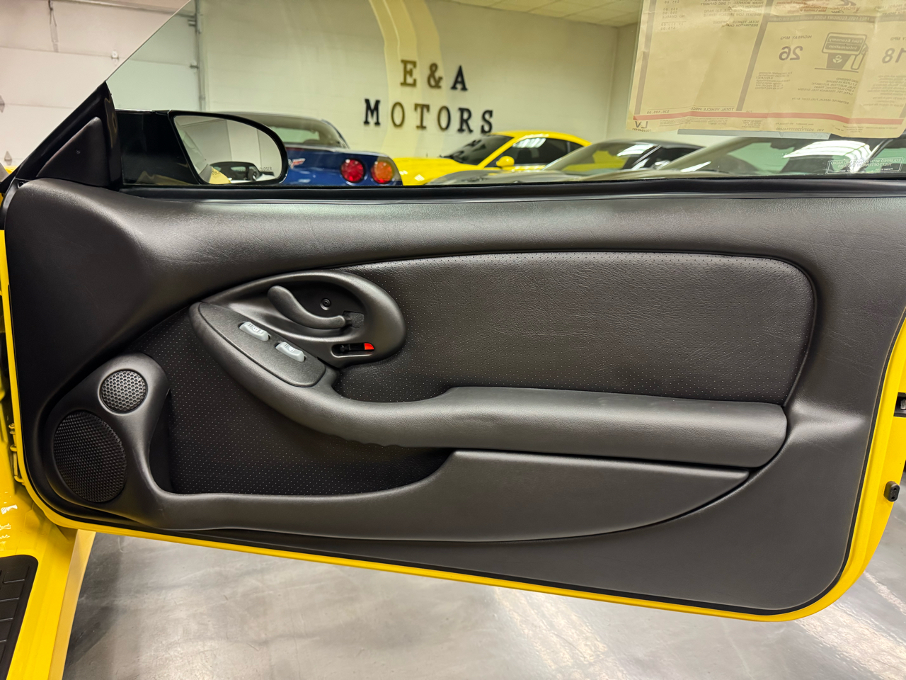 Pontiac Firebird  2002