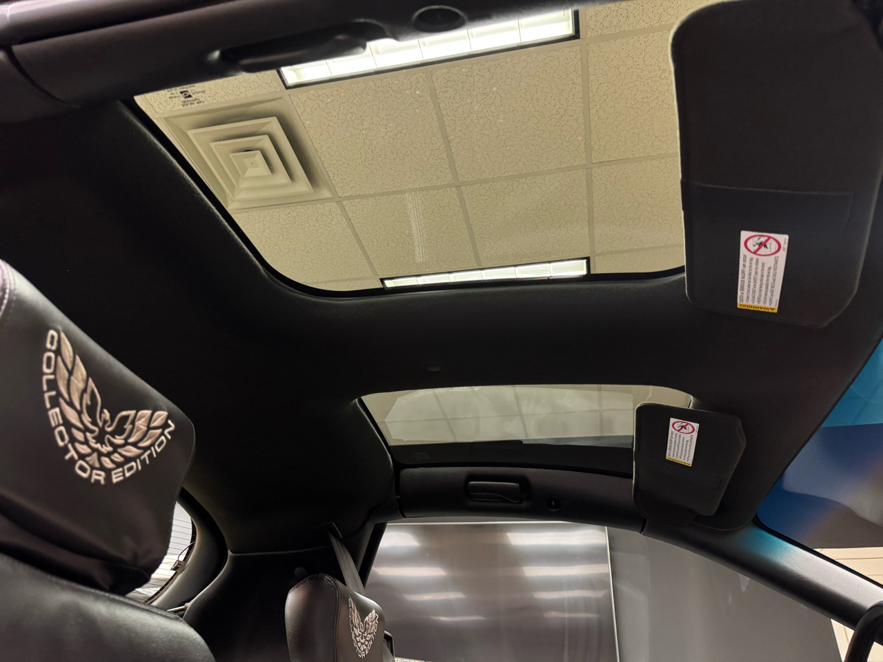 Pontiac Firebird  2002