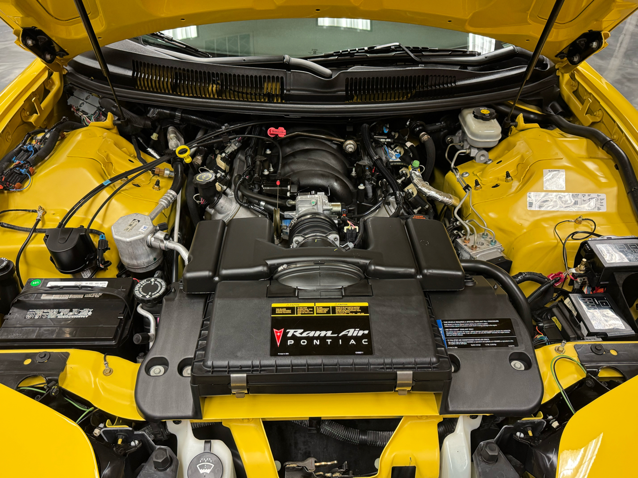 Pontiac Firebird  2002