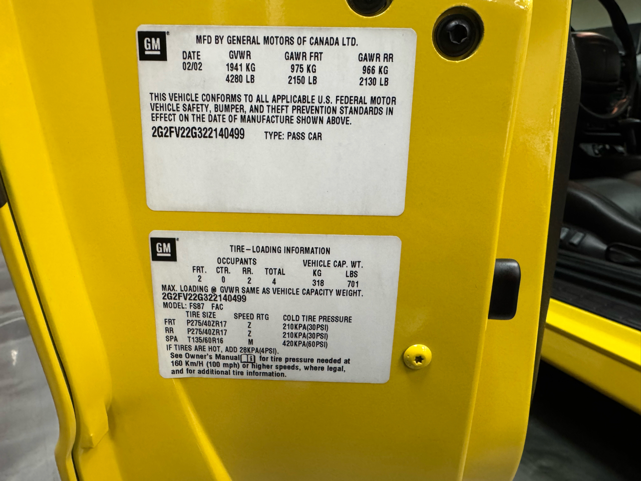 Pontiac Firebird  2002