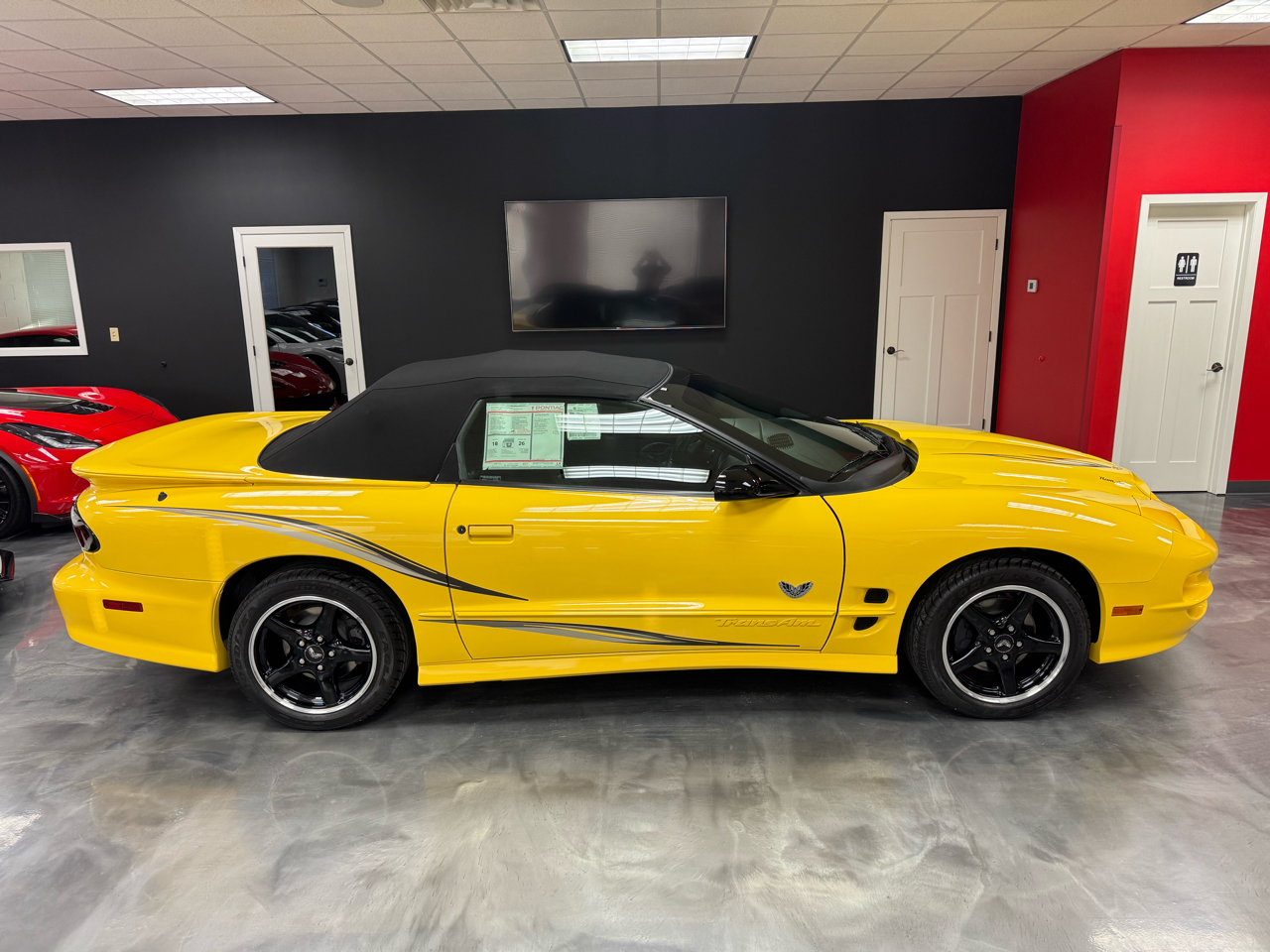 Pontiac Firebird Trans Am  2002