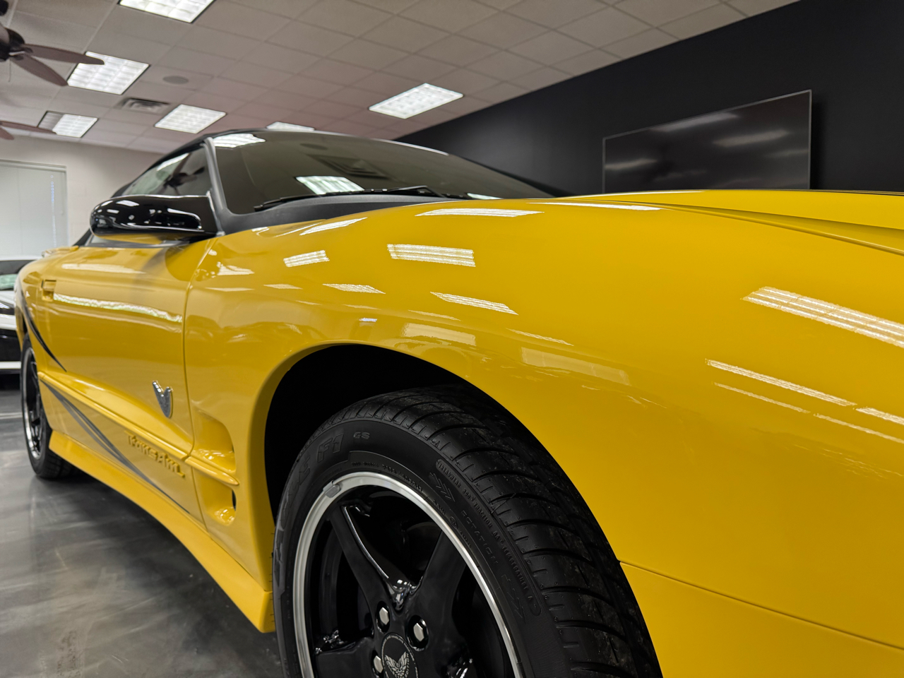 Pontiac Firebird Trans Am  2002