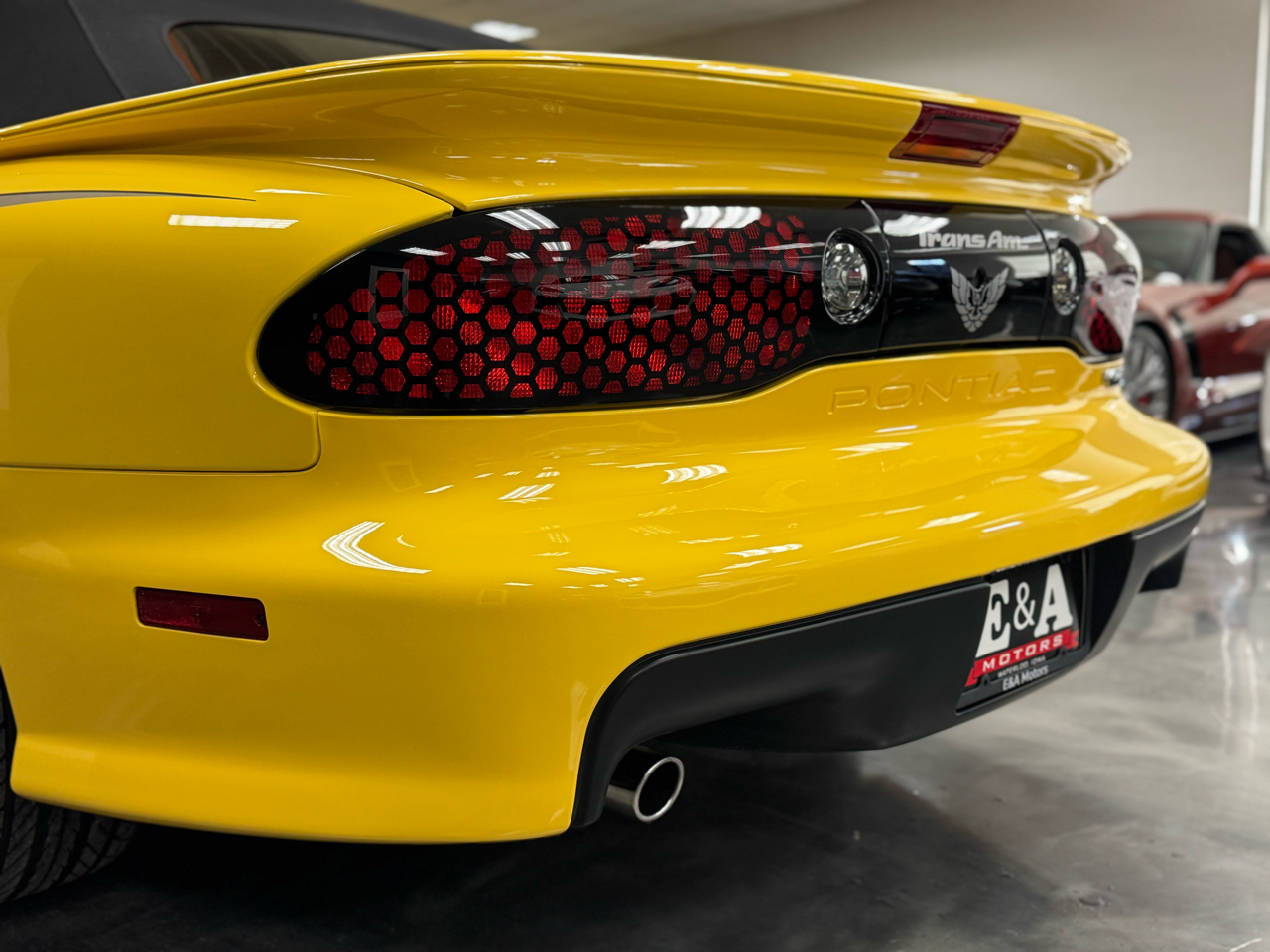 Pontiac Firebird Trans Am  2002