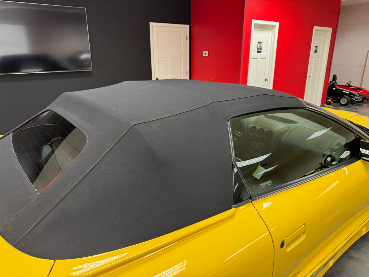 Pontiac Firebird Trans Am  2002