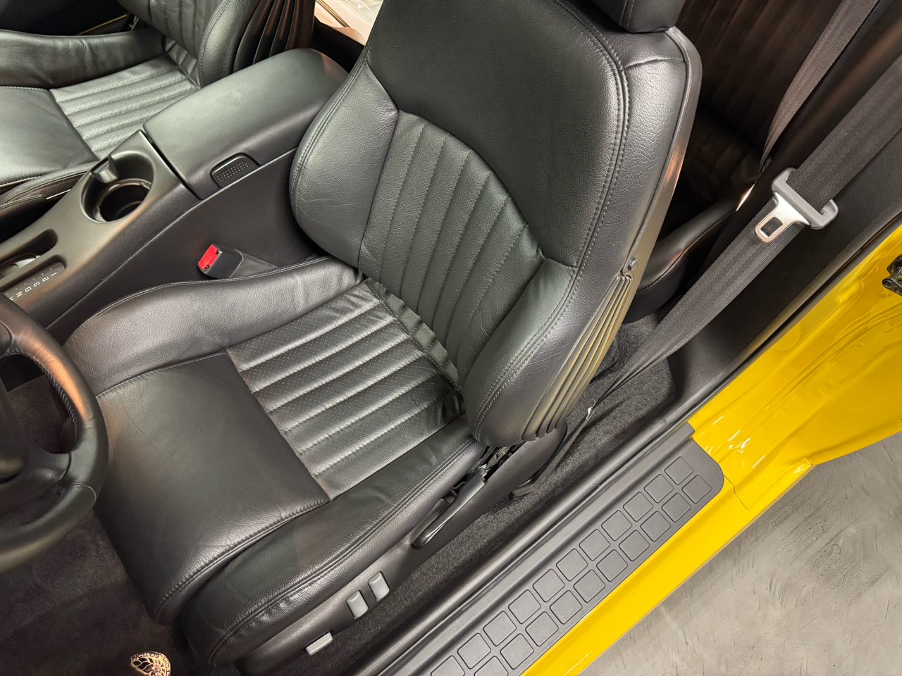 Pontiac Firebird Trans Am  2002