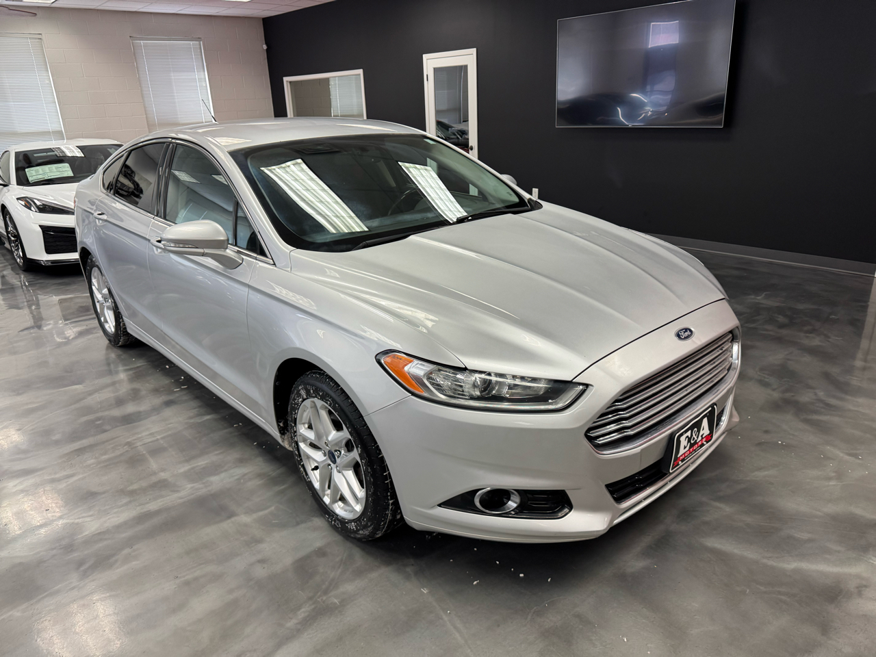 Ford Fusion Titanium FWD 2014