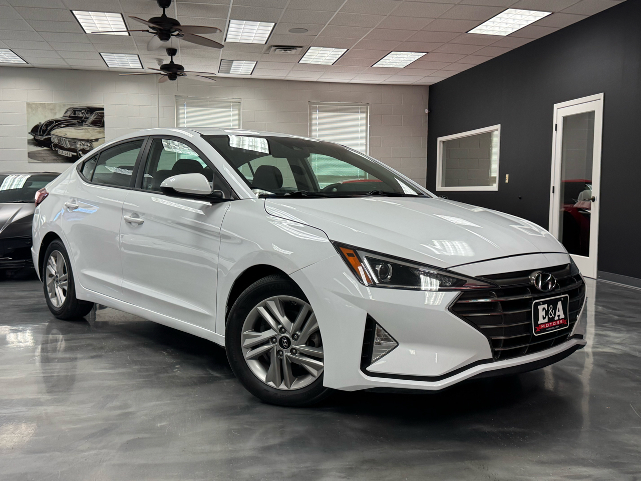 Hyundai Elantra SEL 2020