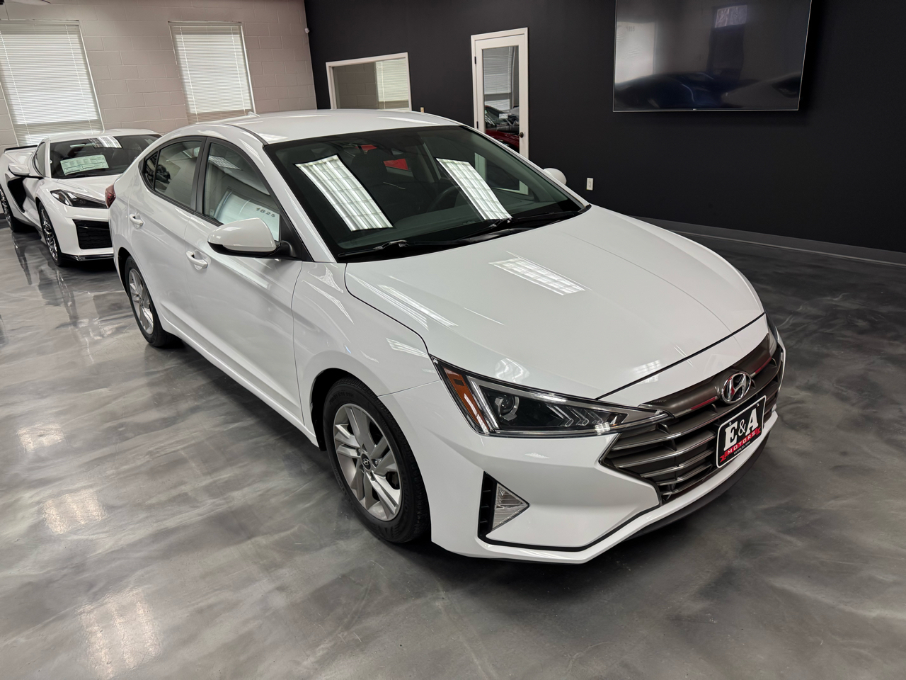 Hyundai Elantra SEL 2020