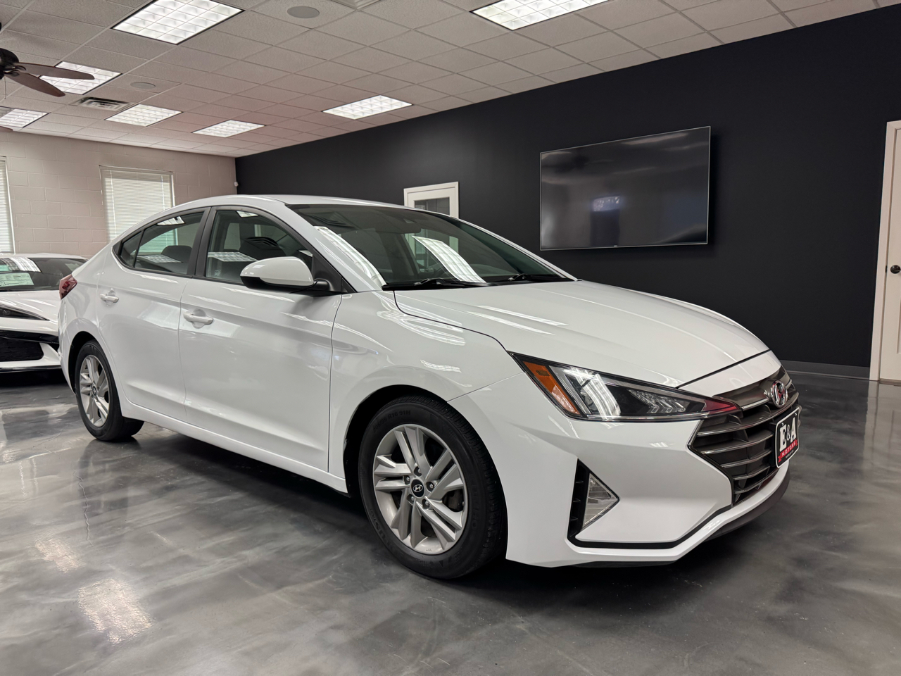 Hyundai Elantra SEL 2020