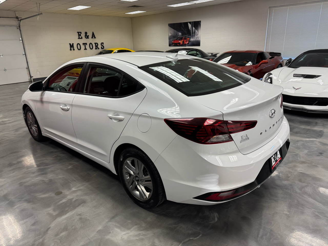 Hyundai Elantra SEL 2020