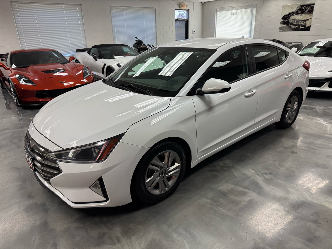 Hyundai Elantra SEL 2020
