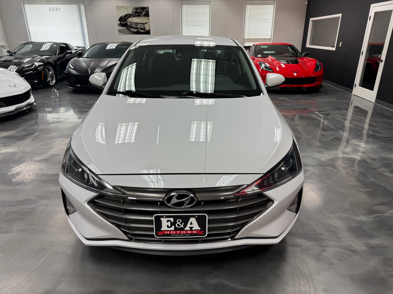 Hyundai Elantra SEL 2020