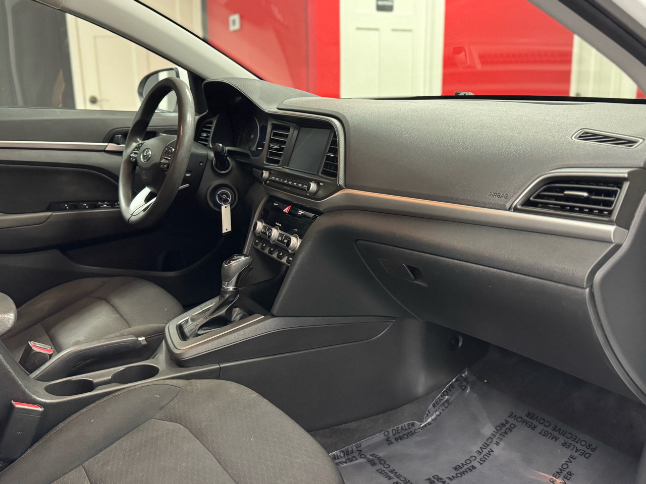 Hyundai Elantra SEL 2020