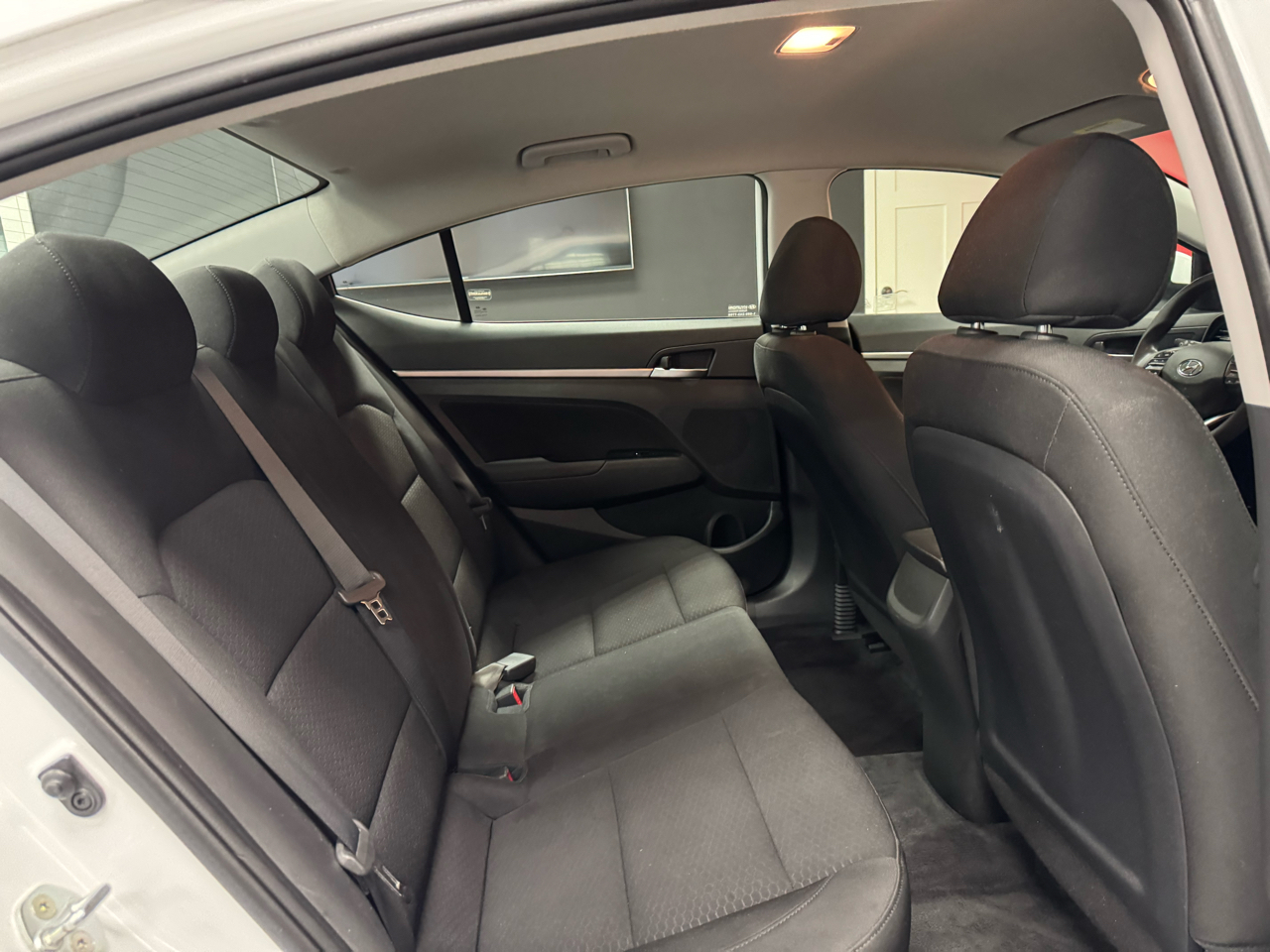 Hyundai Elantra SEL 2020