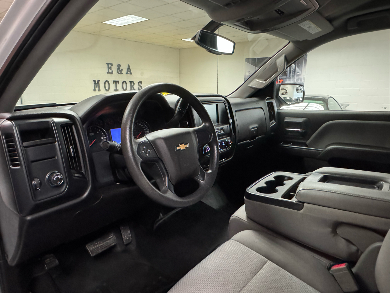 Chevrolet Silverado 1500 2WD Reg Cab 133.0" Work Truck 2017