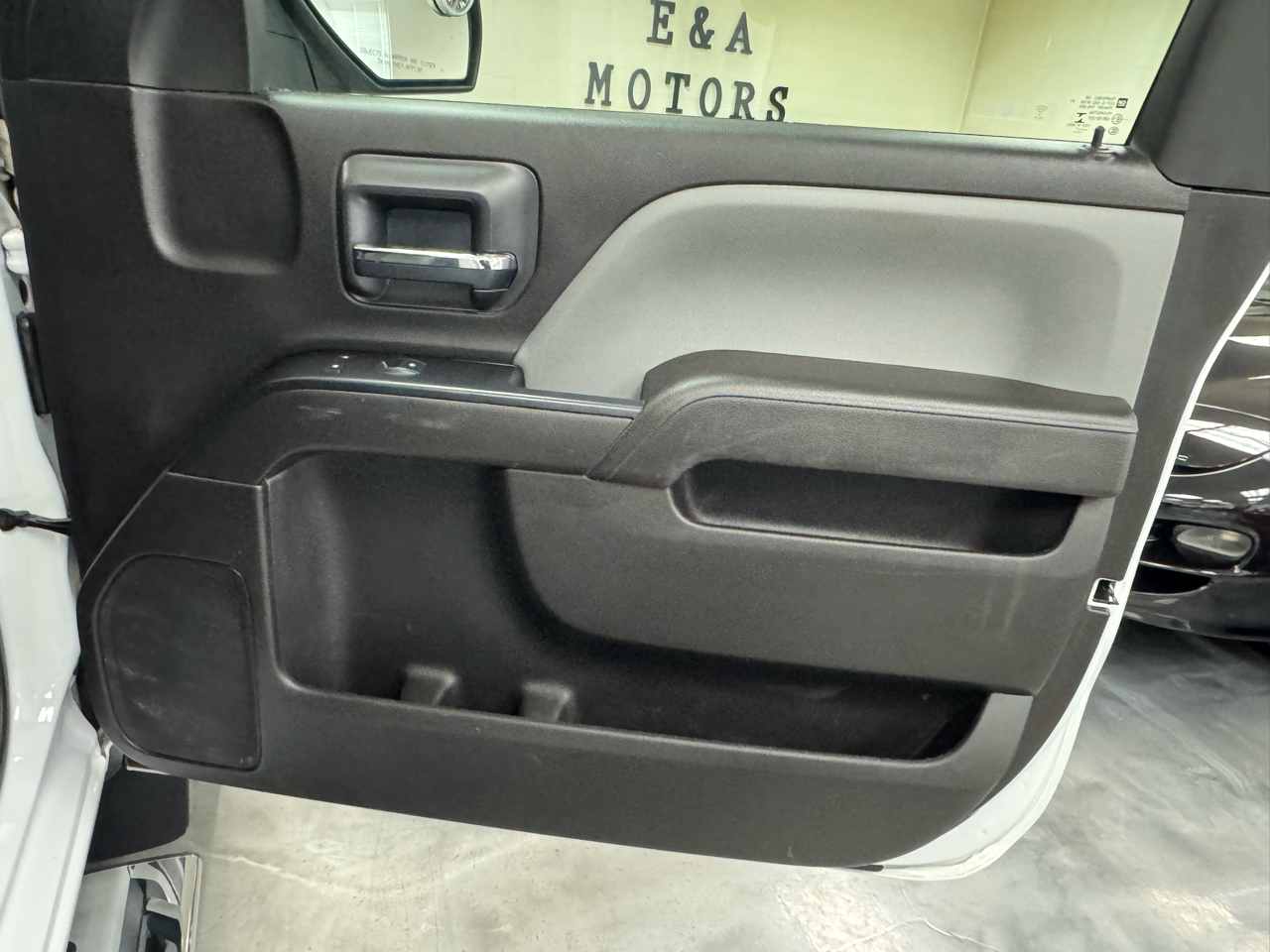 Chevrolet Silverado 1500 2WD Reg Cab 133.0" Work Truck 2017