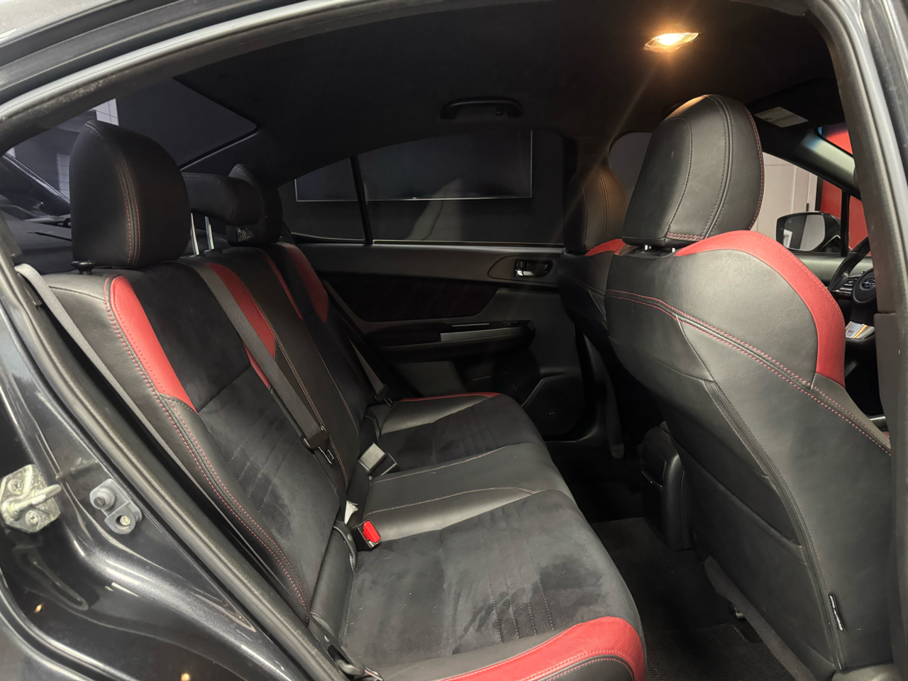 Subaru WRX STI 4dr Sdn 2016