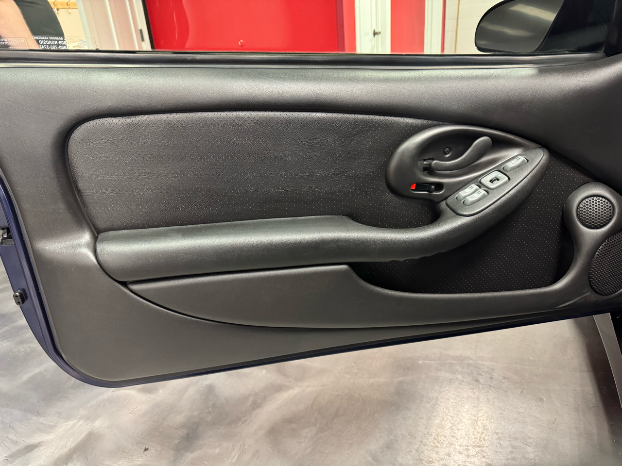 Pontiac Firebird Trans Am WS6 2002