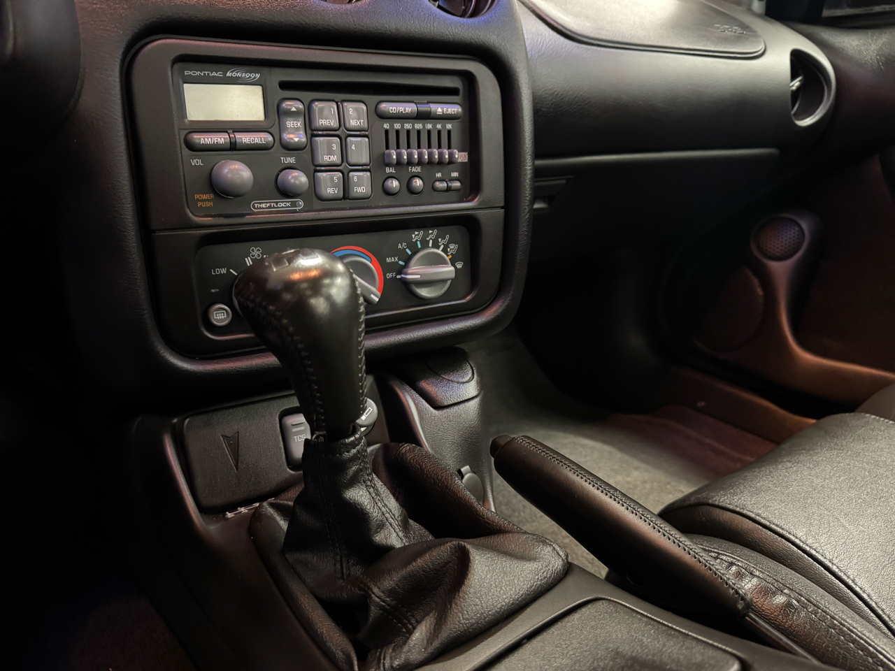 Pontiac Firebird Trans Am WS6 2002