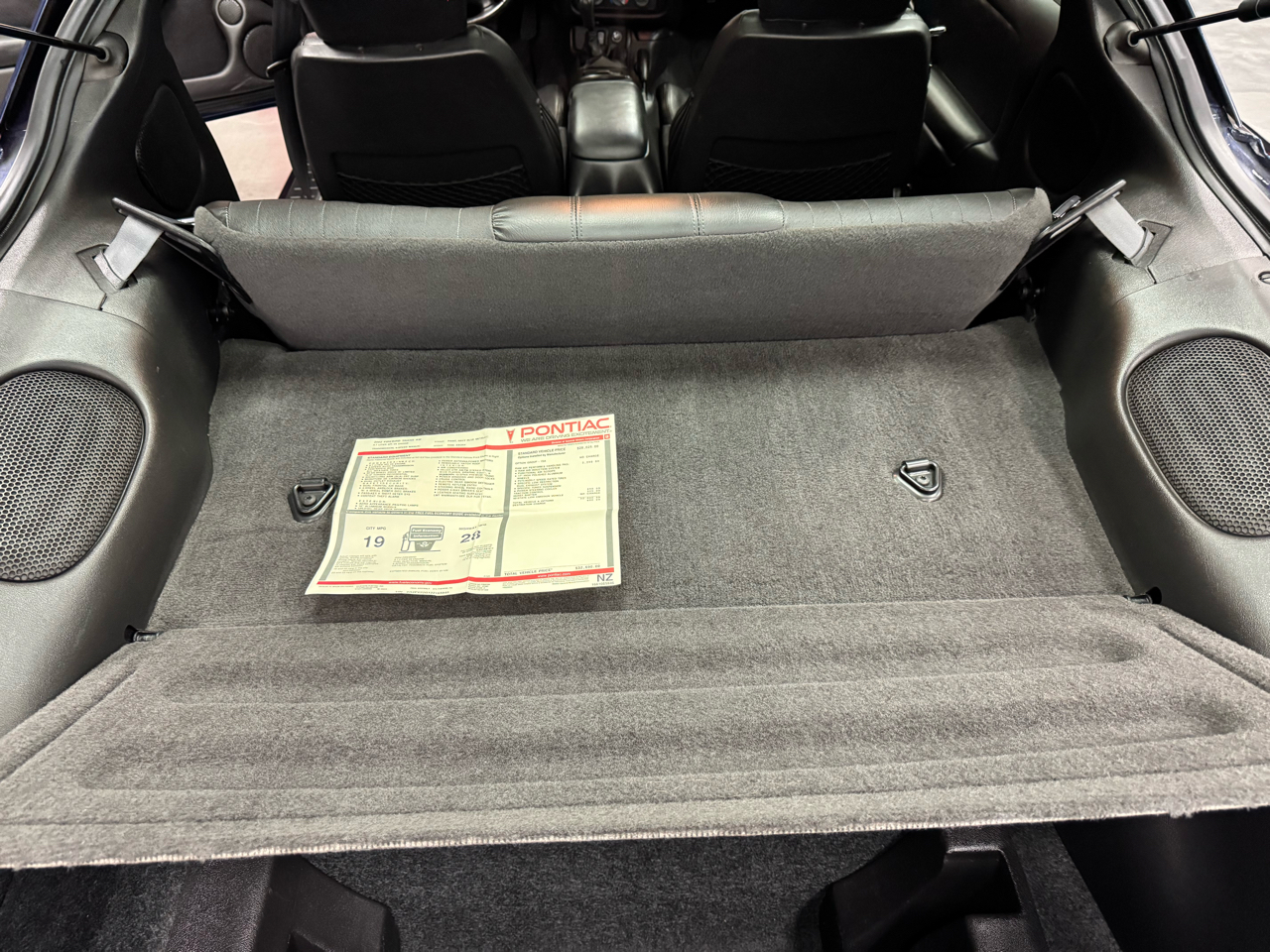 Pontiac Firebird Trans Am WS6 2002