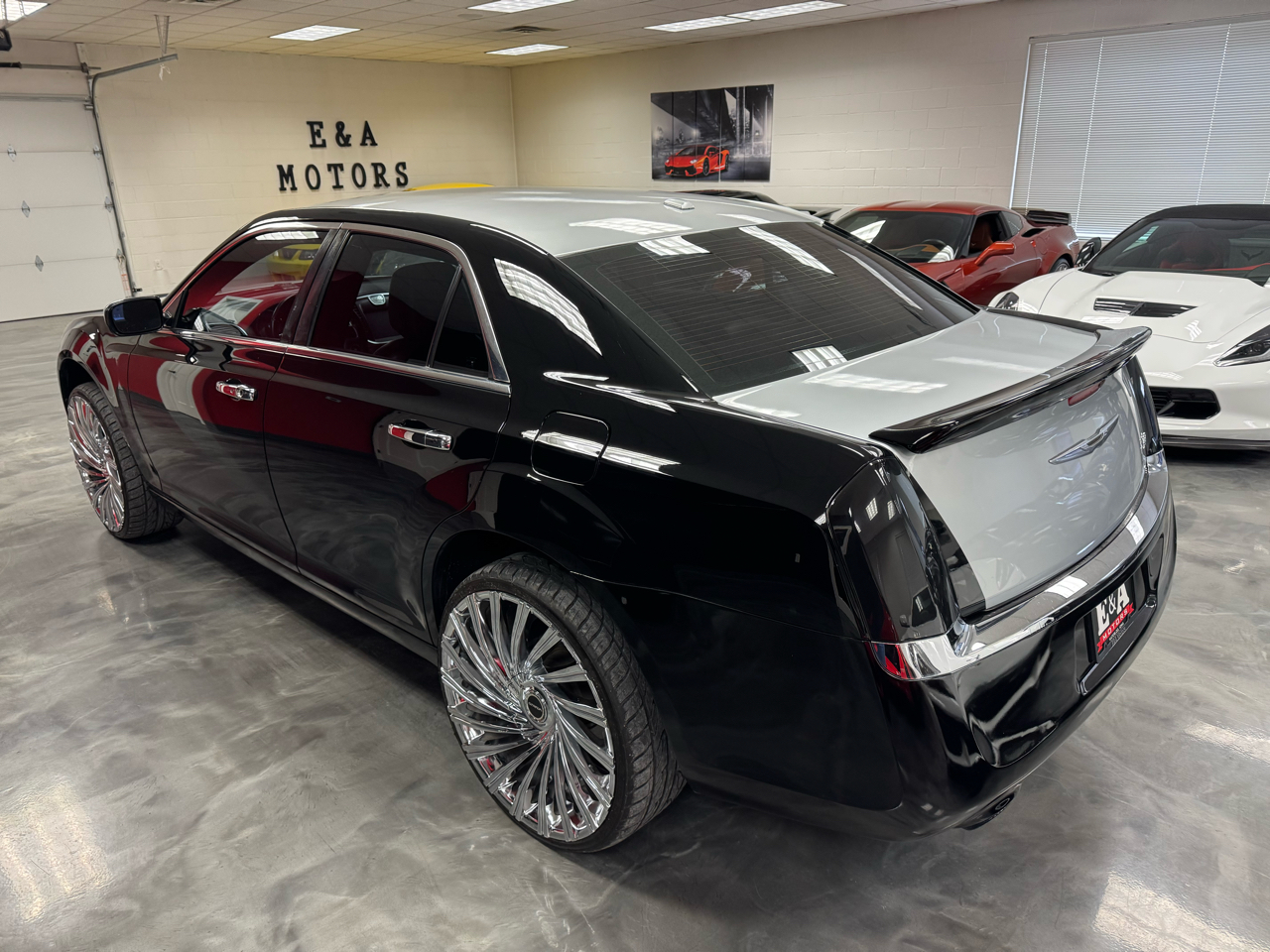 Chrysler 300 4dr Sdn RWD 2014