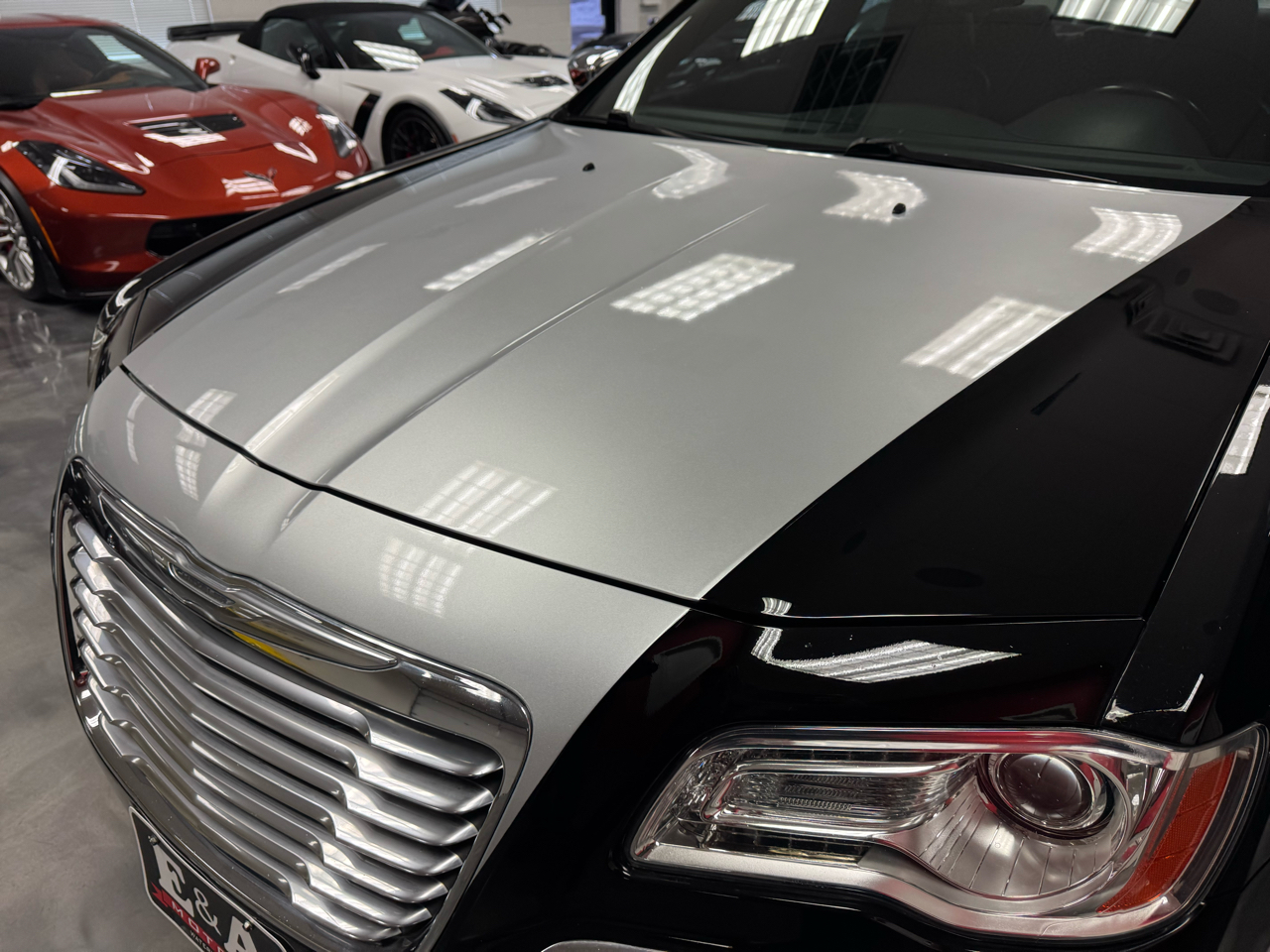 Chrysler 300 4dr Sdn RWD 2014